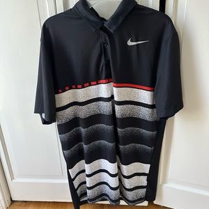Nike Men’s Small Golf Polo Shirt